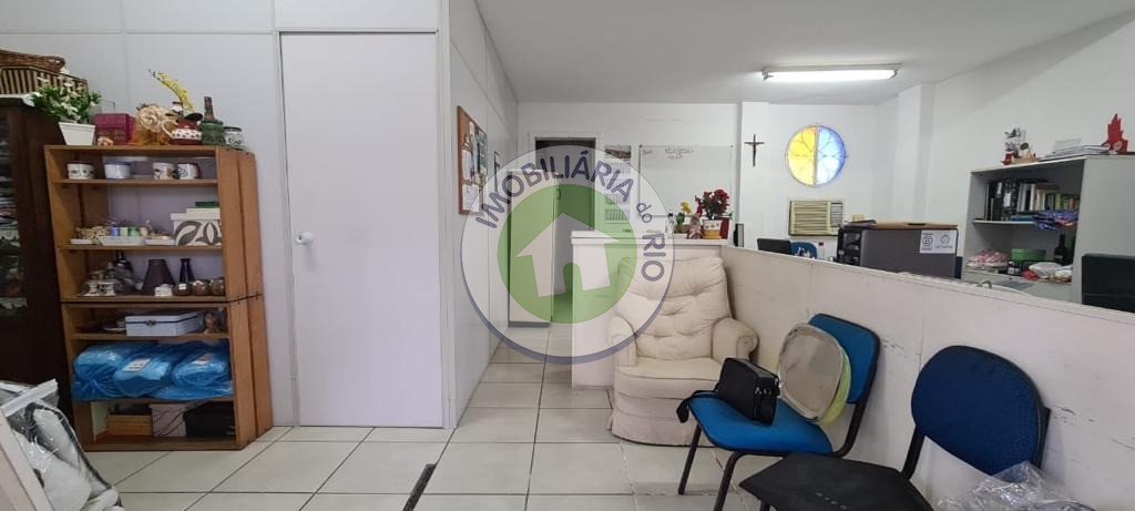 Casa à venda com 5 quartos, 340m² - Foto 6