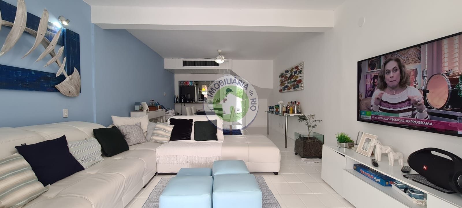 Casa à venda com 4 quartos, 160m² - Foto 2