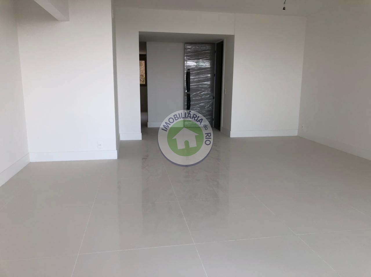 Apartamento à venda com 3 quartos, 147m² - Foto 3