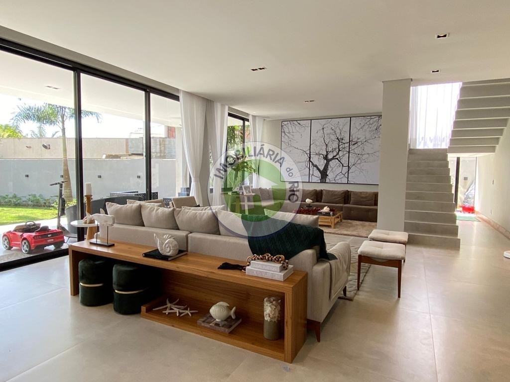 Casa à venda com 6 quartos, 1000m² - Foto 6