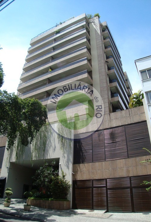 Apartamento à venda com 4 quartos, 168m² - Foto 1