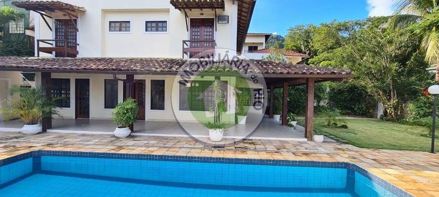 Casa de Condomínio à venda com 6 quartos, 550m² - Foto 3