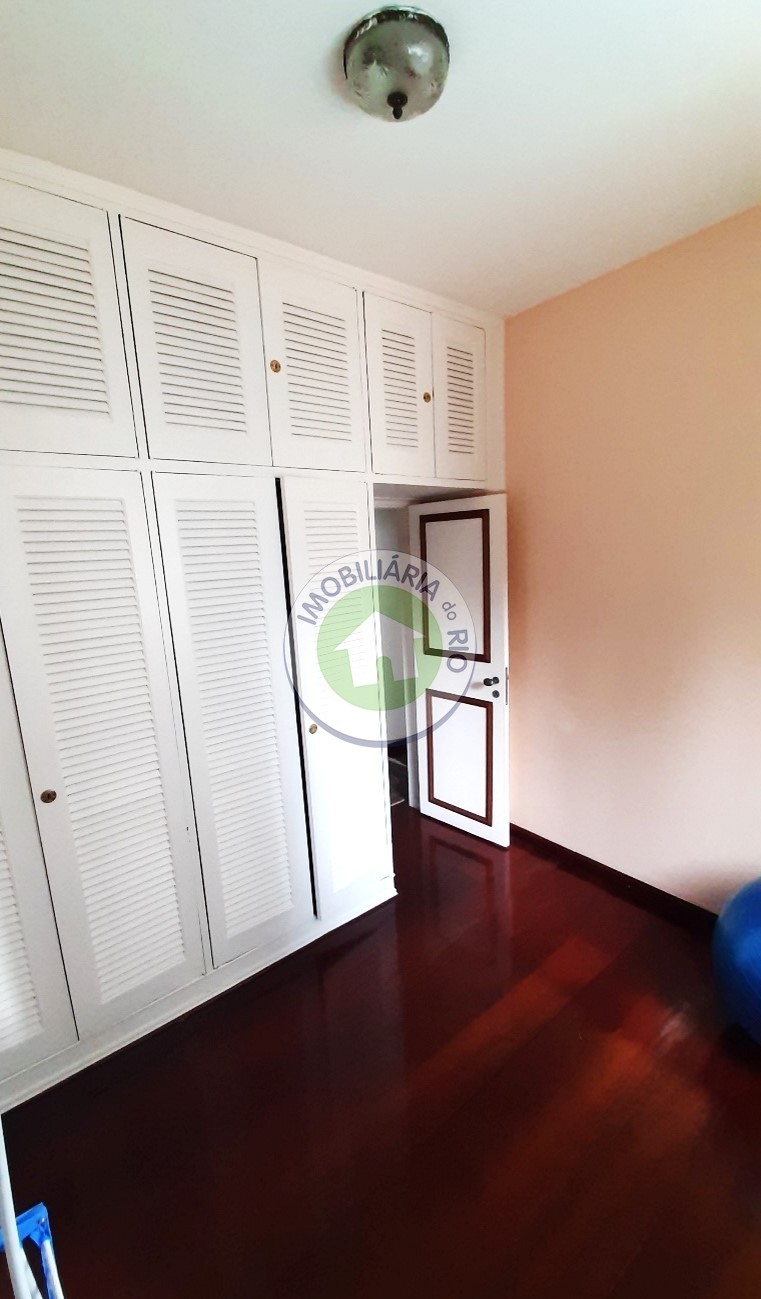 Apartamento à venda com 4 quartos, 130m² - Foto 26