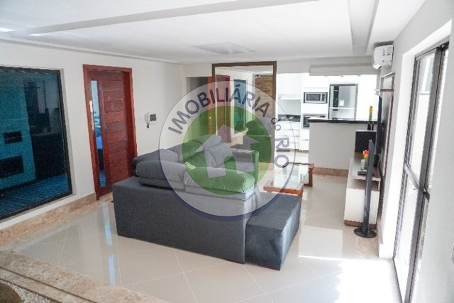 Casa à venda com 4 quartos, 220m² - Foto 8