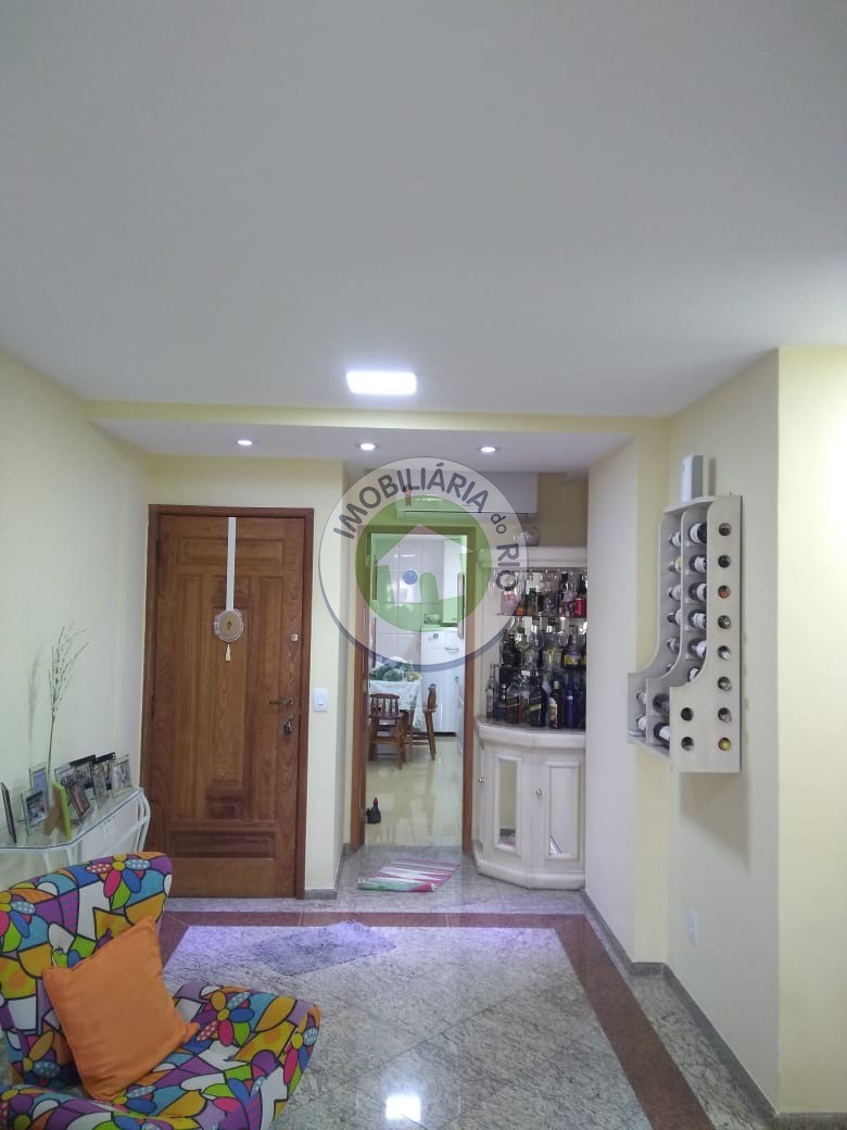 Apartamento à venda com 4 quartos, 104m² - Foto 1