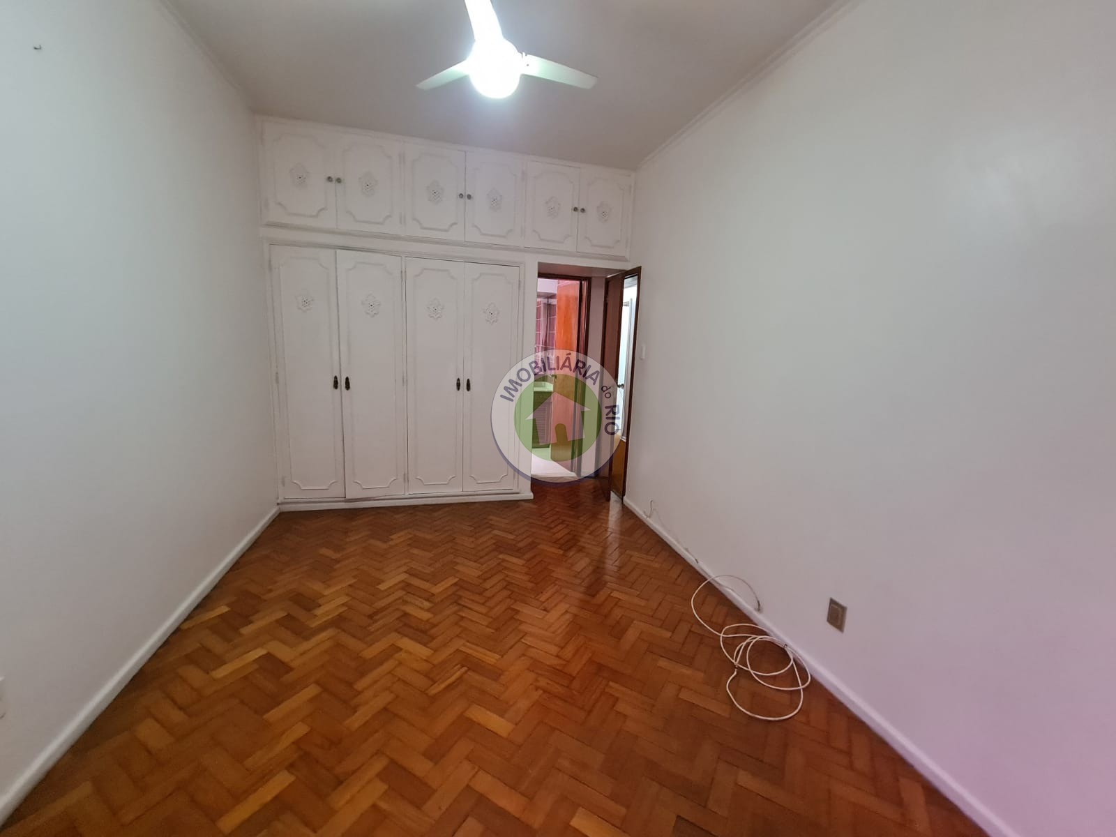 Apartamento à venda com 3 quartos, 136m² - Foto 17