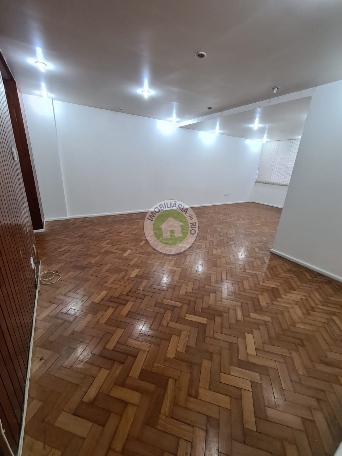 Apartamento à venda com 3 quartos, 136m² - Foto 22