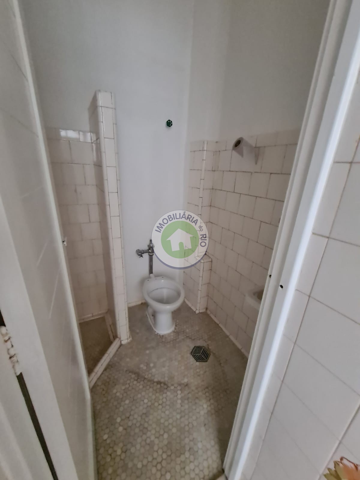 Apartamento à venda com 3 quartos, 136m² - Foto 9