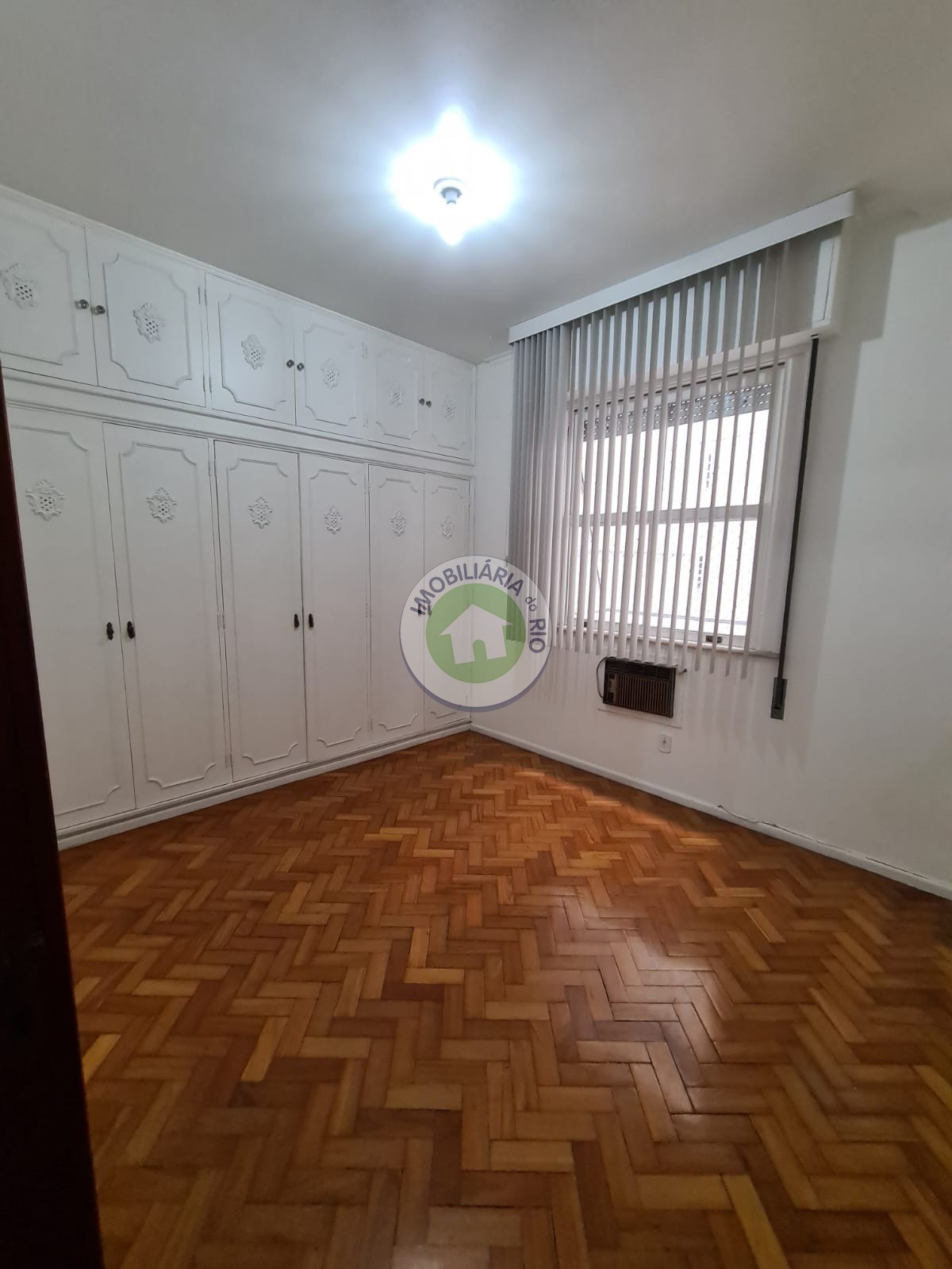 Apartamento à venda com 3 quartos, 136m² - Foto 12