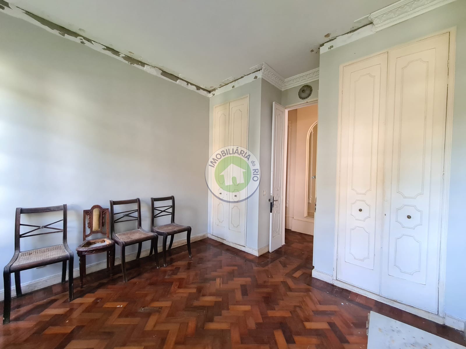 Casa à venda com 4 quartos, 352m² - Foto 14