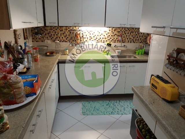 Apartamento à venda com 3 quartos, 118m² - Foto 19