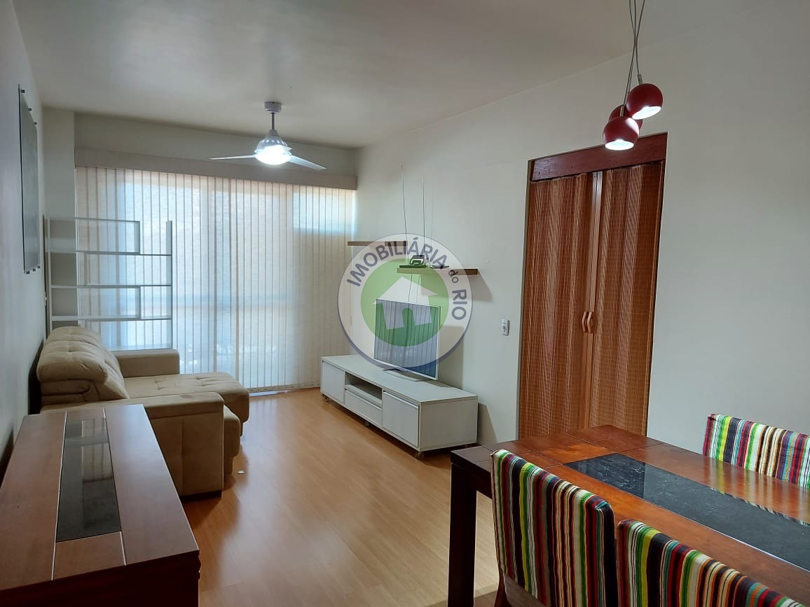 Apartamento à venda com 2 quartos, 80m² - Foto 1