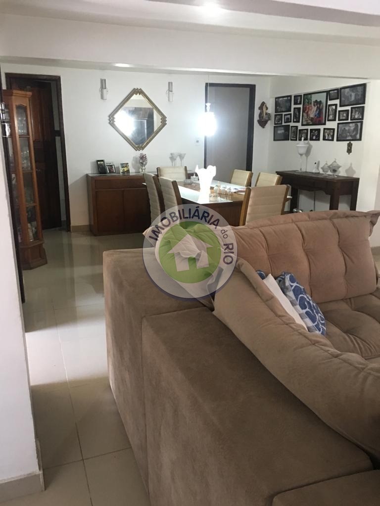 Casa de Condomínio à venda com 5 quartos, 300m² - Foto 11