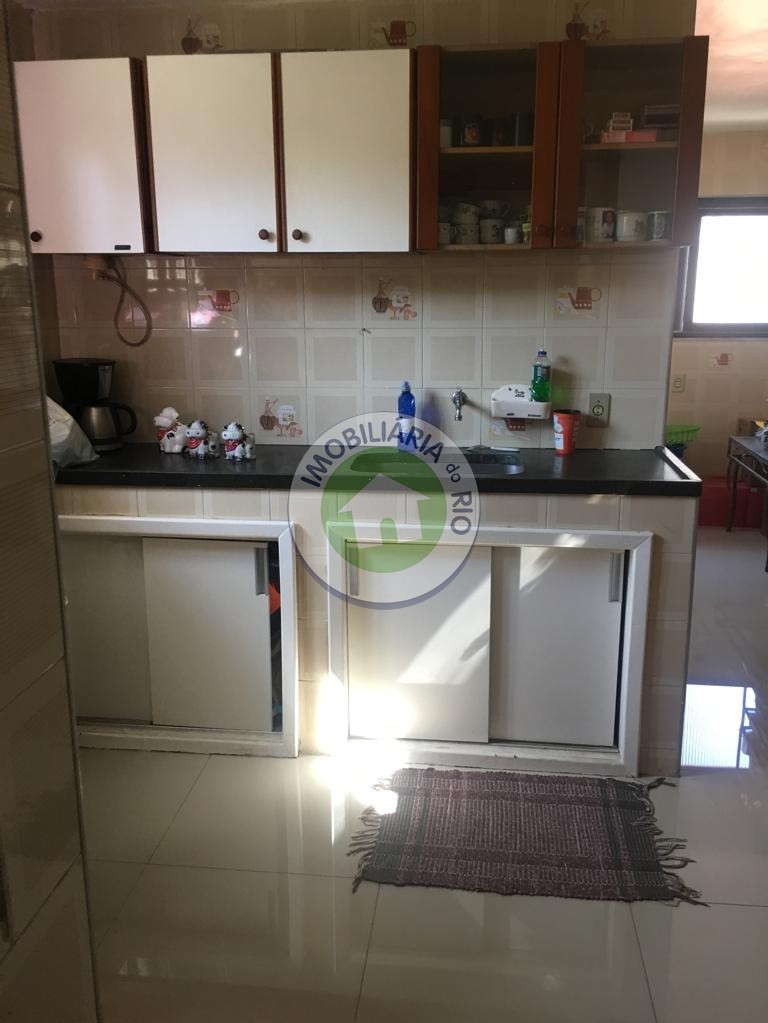 Casa de Condomínio à venda com 5 quartos, 300m² - Foto 26