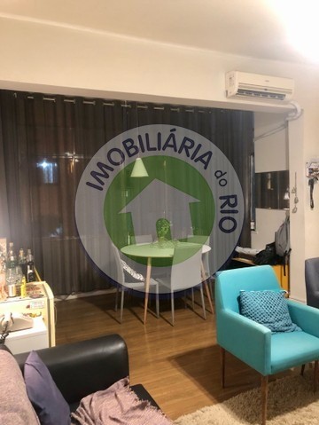 Apartamento à venda com 3 quartos, 100m² - Foto 3