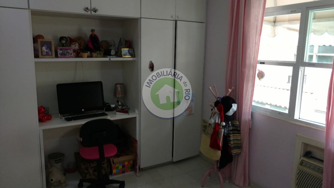 Casa à venda com 3 quartos, 200m² - Foto 13