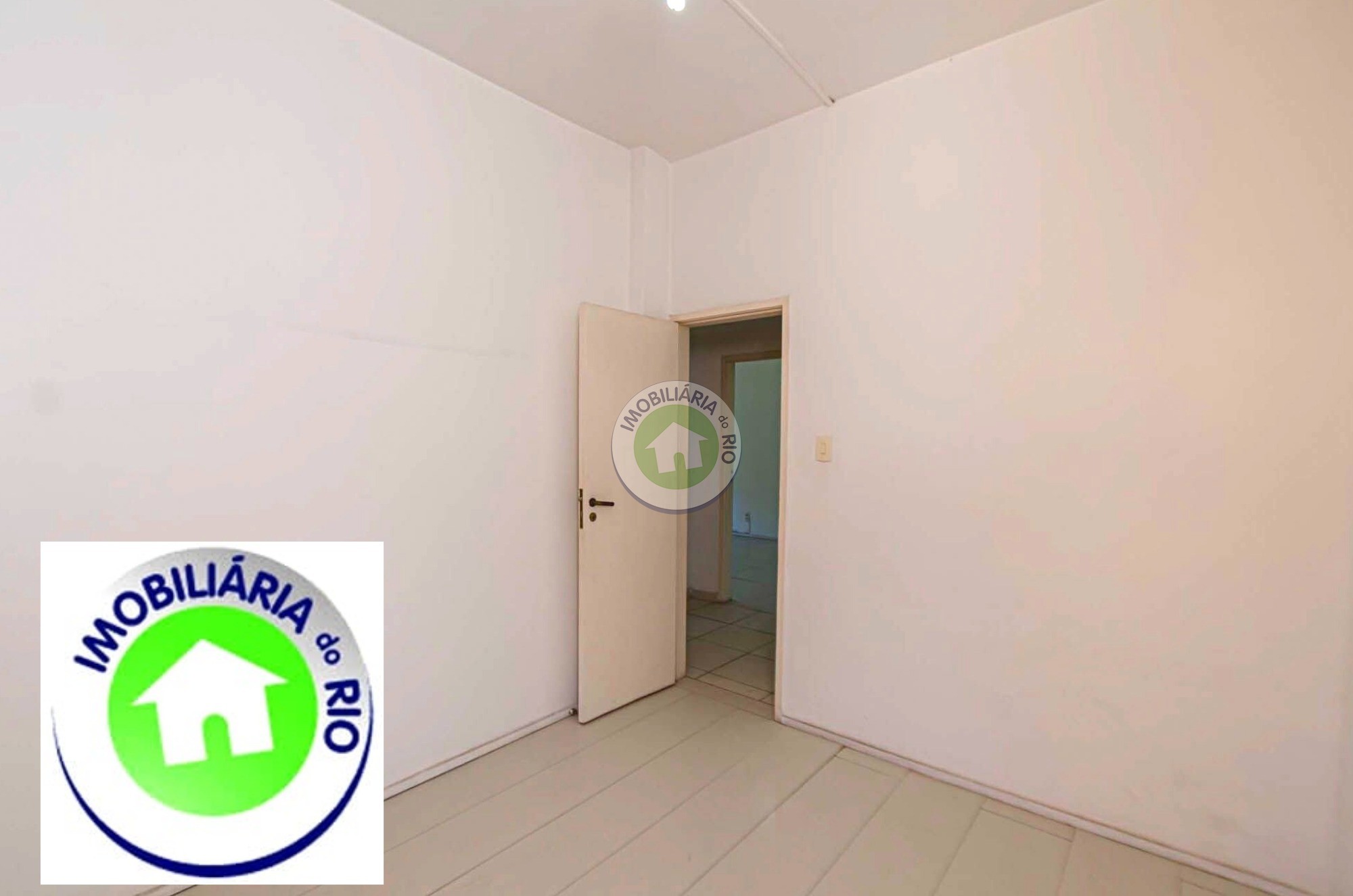 Apartamento à venda com 3 quartos, 97m² - Foto 14