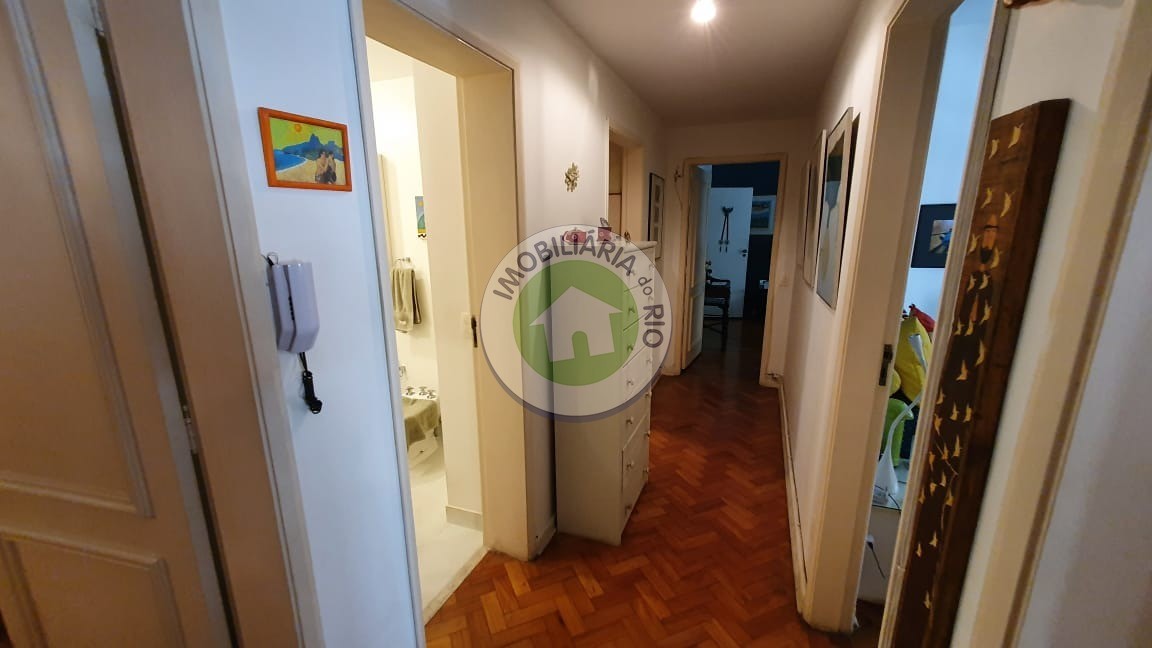 Apartamento à venda com 4 quartos, 220m² - Foto 3