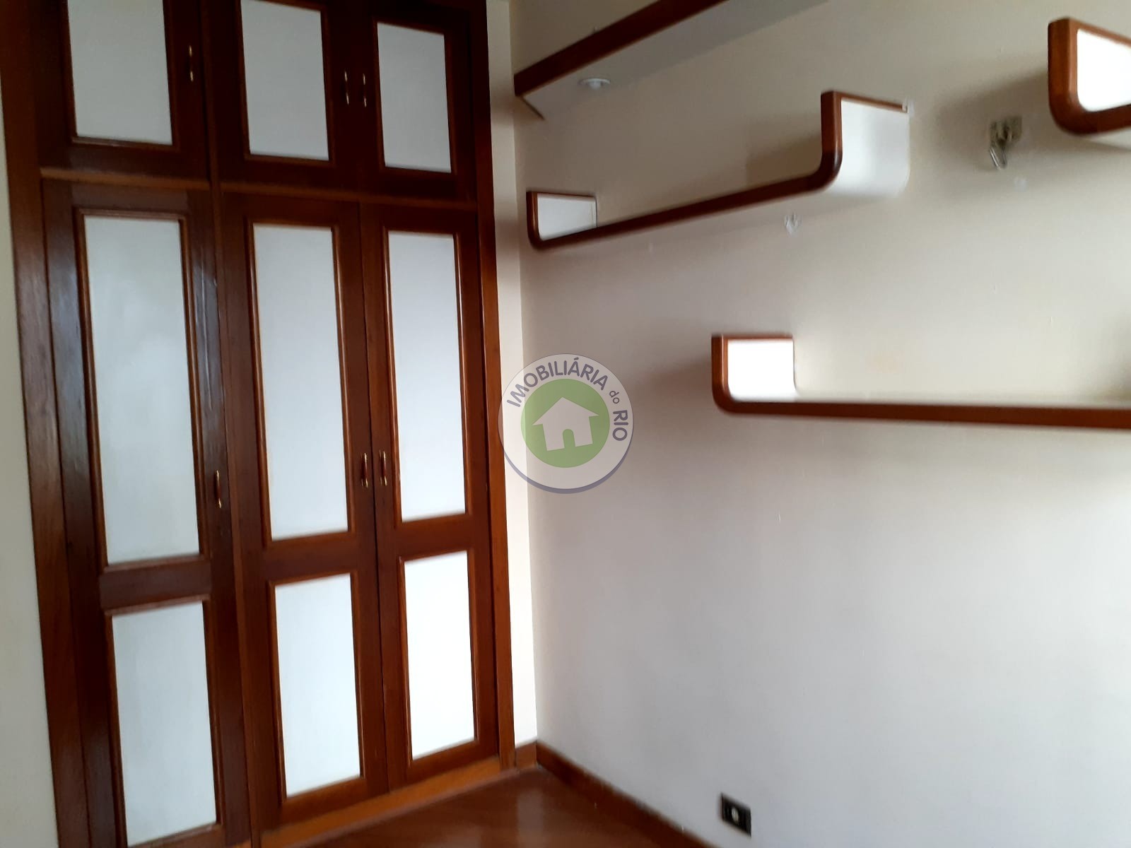 Apartamento à venda com 3 quartos, 150m² - Foto 12