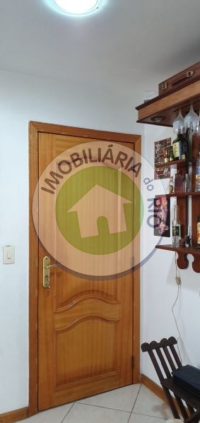 Apartamento à venda com 3 quartos, 94m² - Foto 19