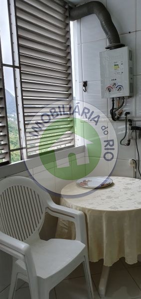 Apartamento à venda com 3 quartos, 94m² - Foto 17