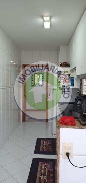 Apartamento à venda com 3 quartos, 94m² - Foto 18