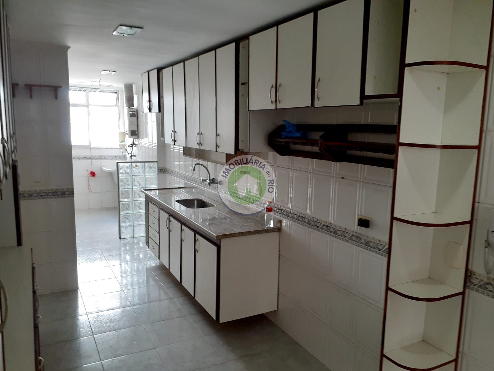 Apartamento à venda com 3 quartos, 150m² - Foto 6