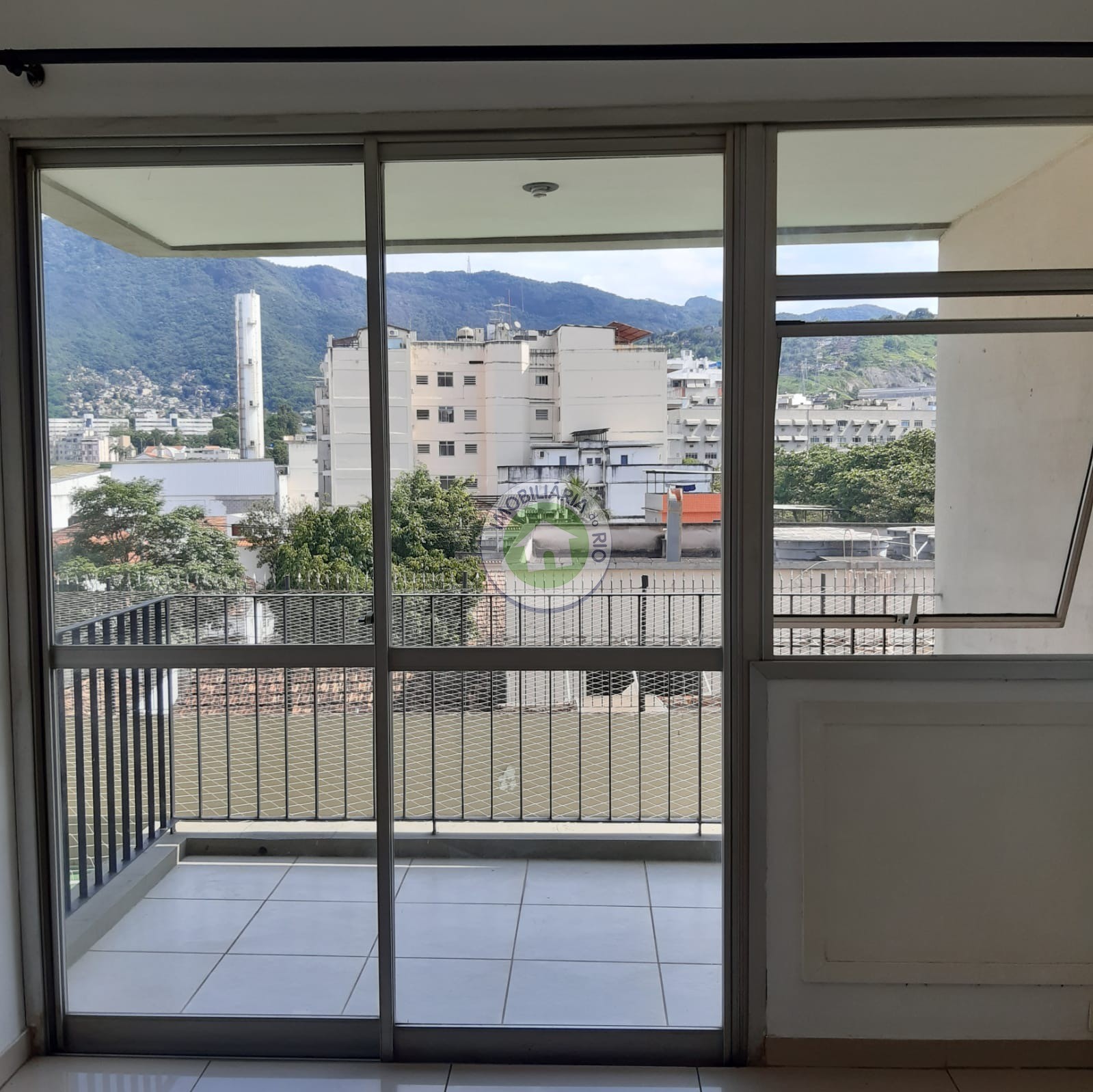 Apartamento à venda com 1 quarto, 73m² - Foto 7