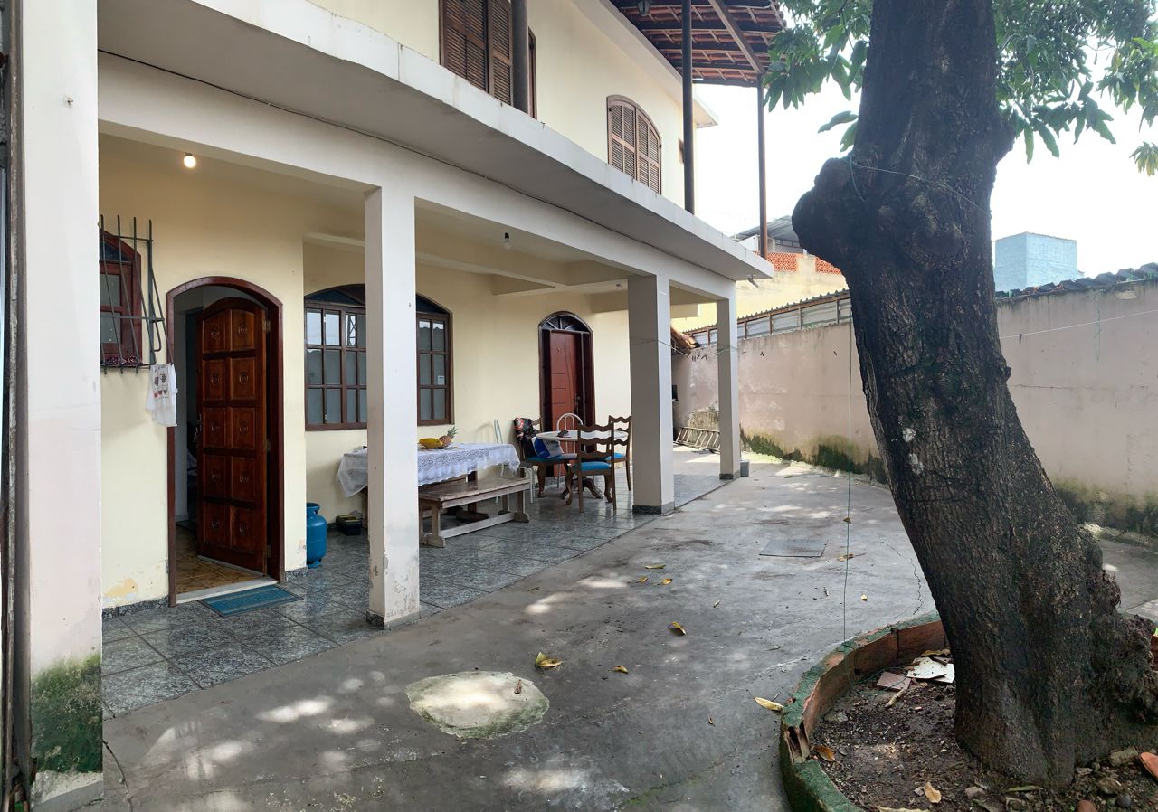 Casa à venda com 3 quartos, 238m² - Foto 7