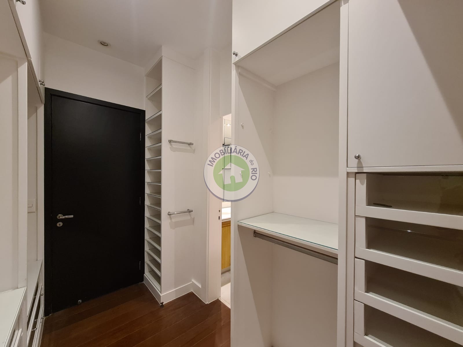 Apartamento à venda com 4 quartos, 276m² - Foto 22