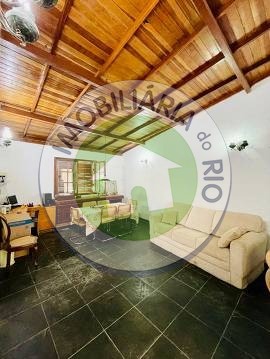 Casa à venda com 6 quartos, 381m² - Foto 18