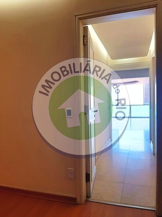 Apartamento à venda com 3 quartos, 220m² - Foto 27