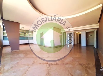 Apartamento à venda com 3 quartos, 220m² - Foto 19