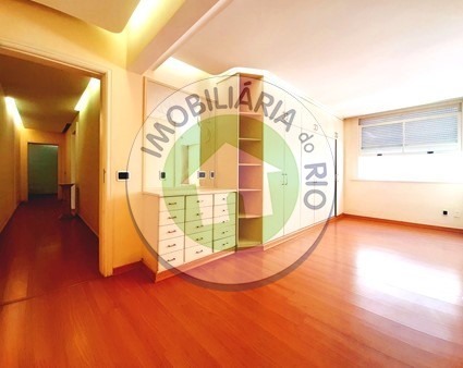 Apartamento à venda com 3 quartos, 220m² - Foto 57