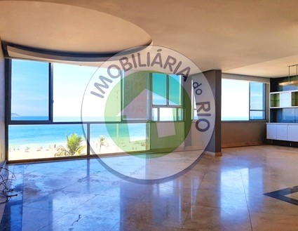 Apartamento à venda com 3 quartos, 220m² - Foto 1