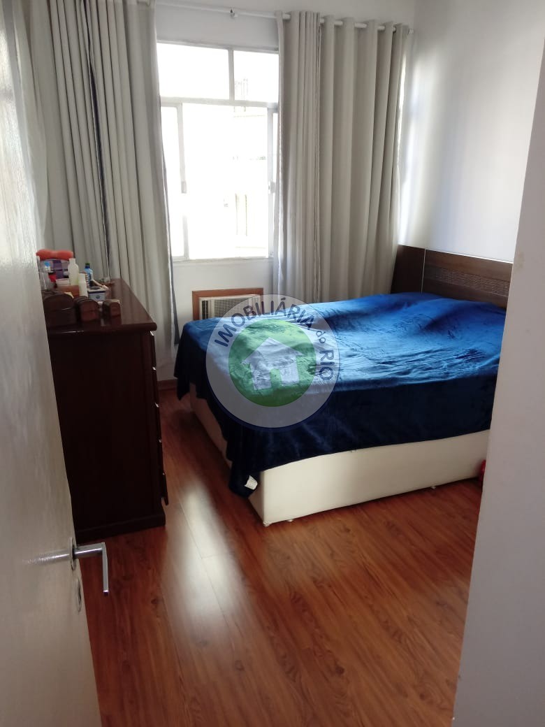 Apartamento à venda com 2 quartos, 66m² - Foto 12