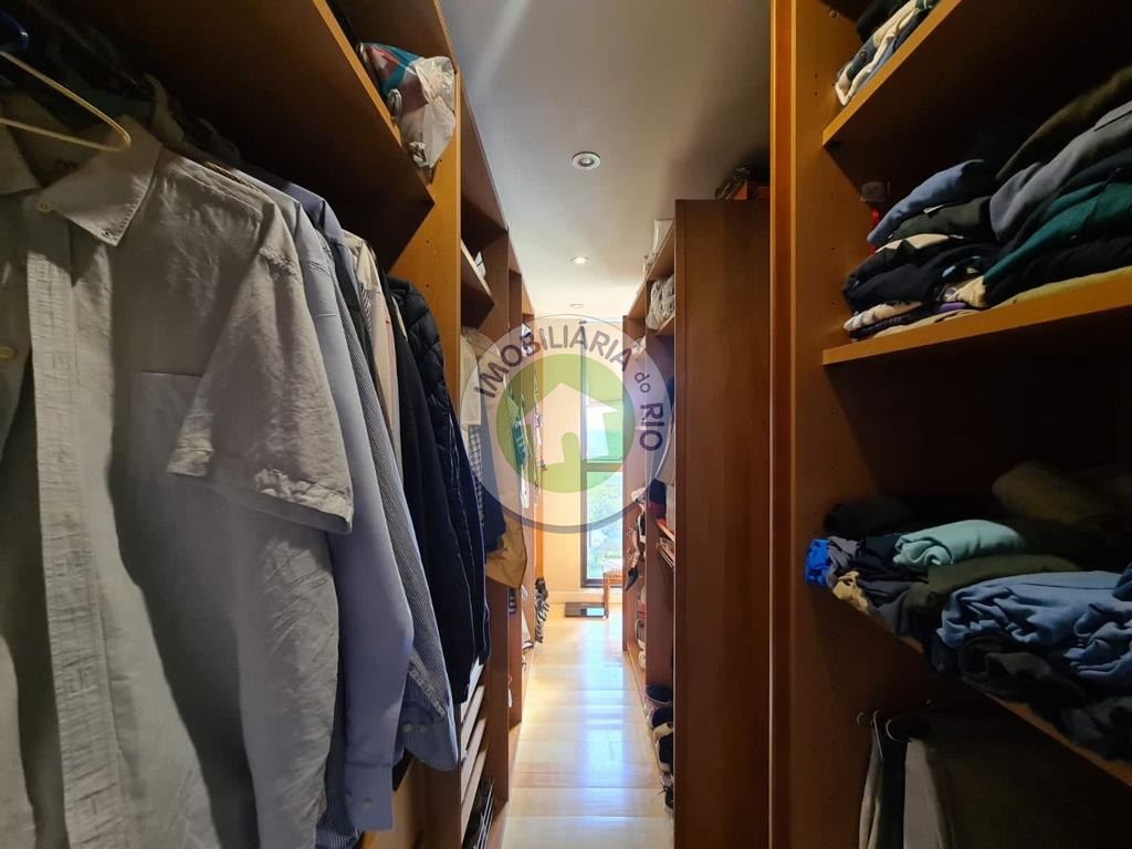 Apartamento para alugar com 4 quartos, 300m² - Foto 16