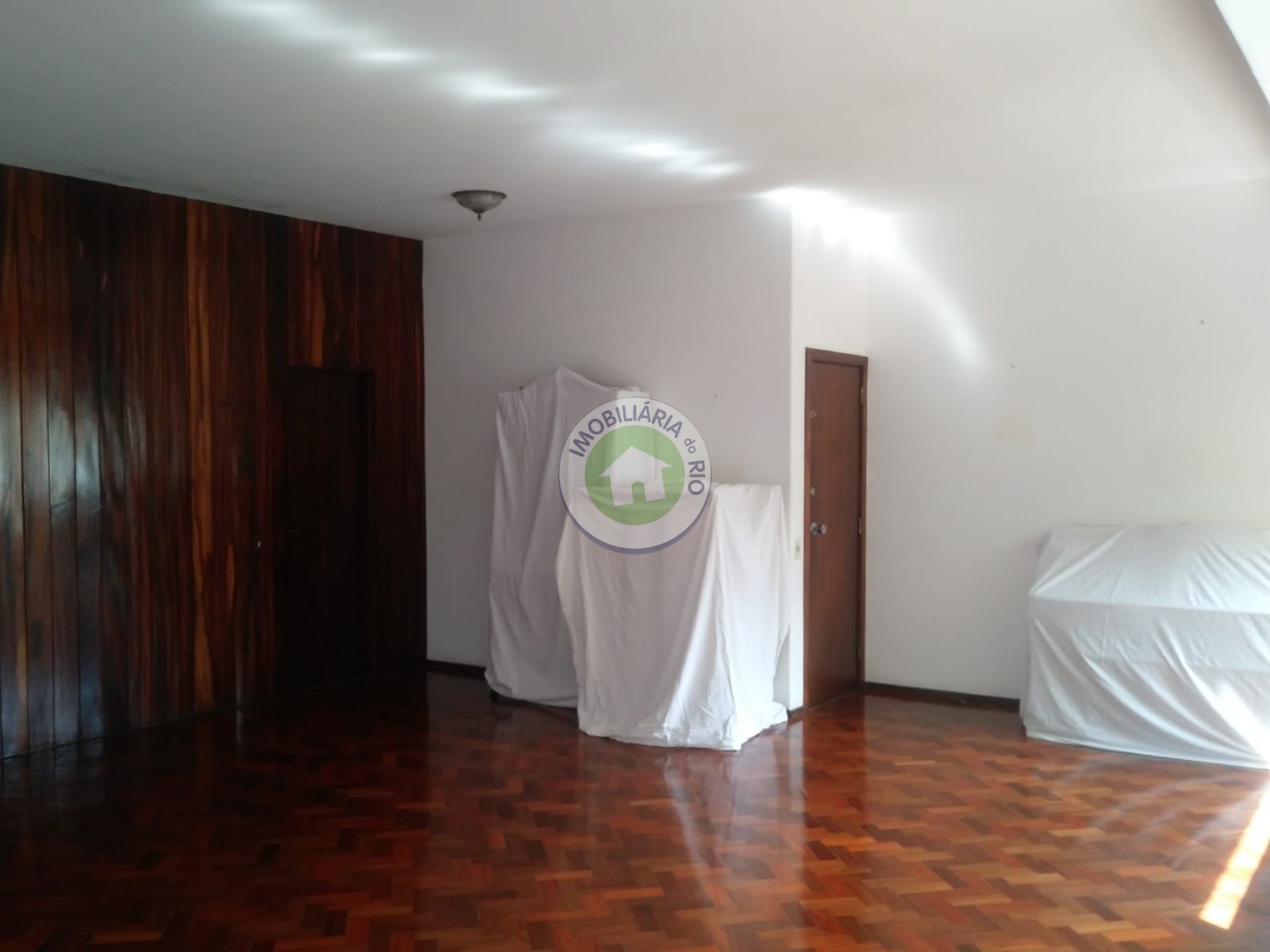 Apartamento à venda com 3 quartos, 163m² - Foto 3