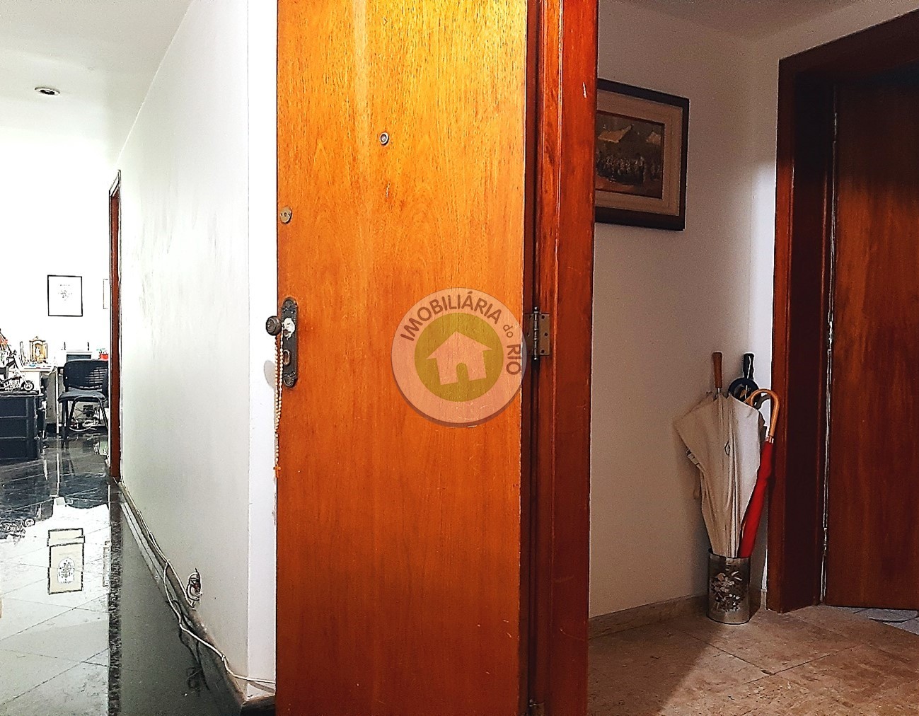 Apartamento à venda com 3 quartos, 200m² - Foto 15