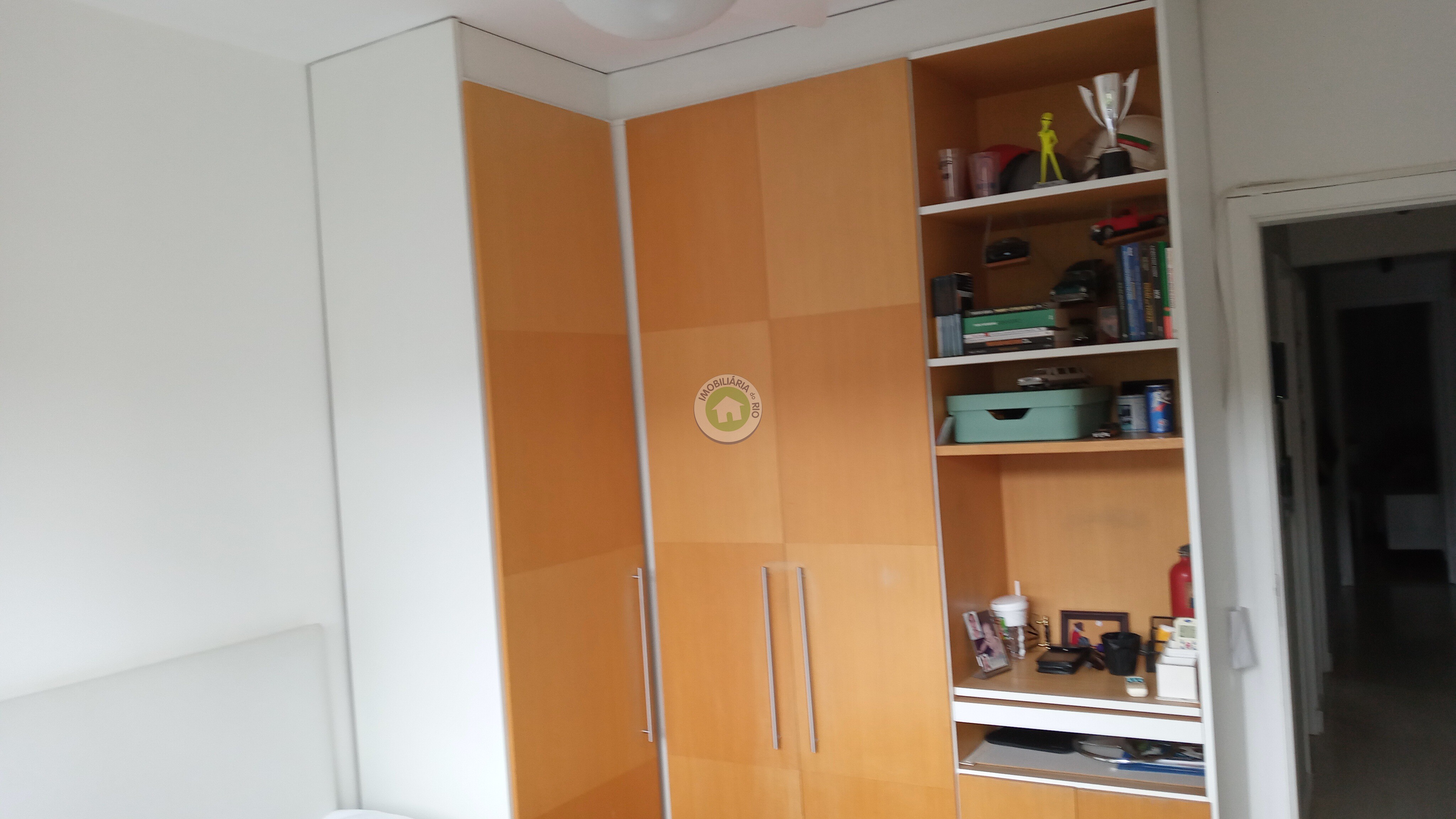 Apartamento à venda com 4 quartos, 156m² - Foto 17