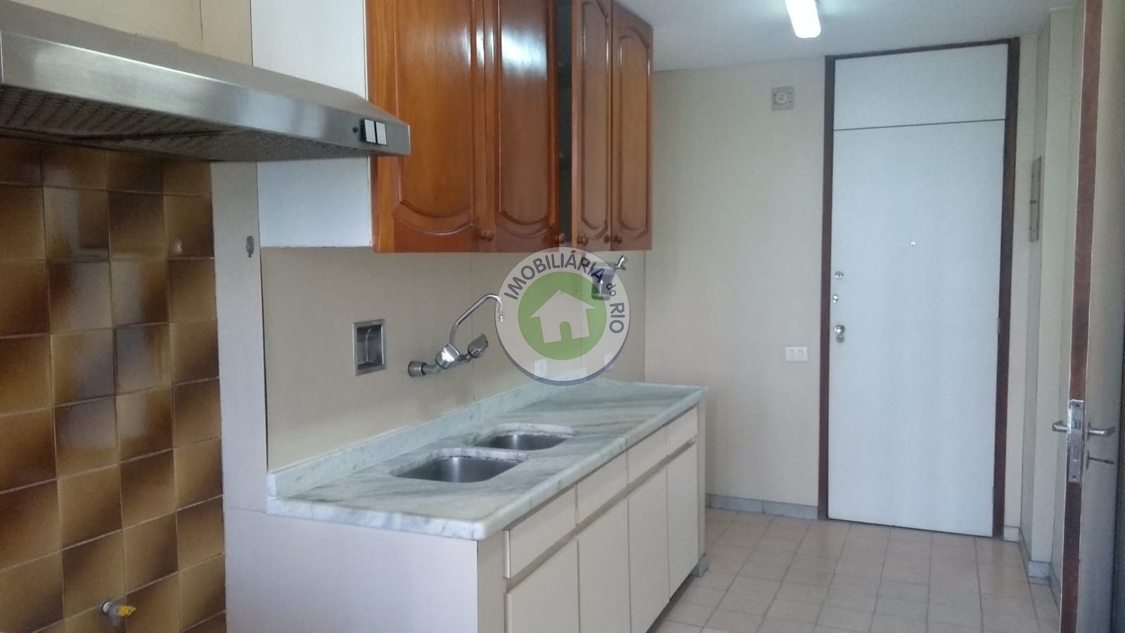 Apartamento à venda com 3 quartos, 115m² - Foto 17