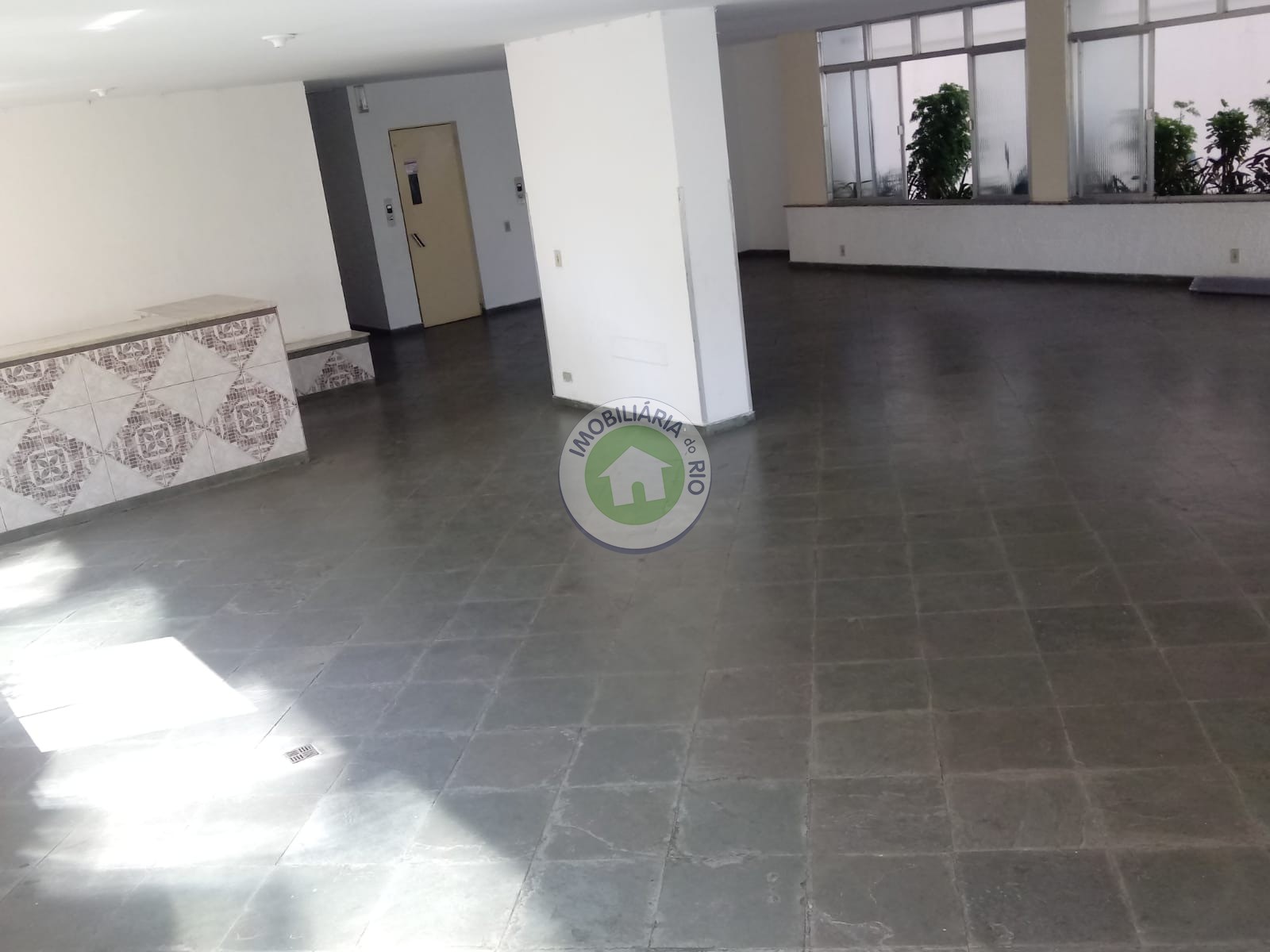 Apartamento à venda com 2 quartos, 66m² - Foto 28