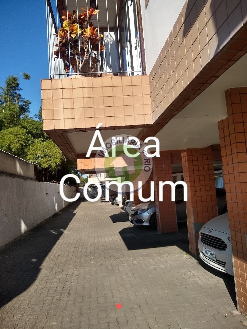 Apartamento à venda com 2 quartos, 66m² - Foto 17