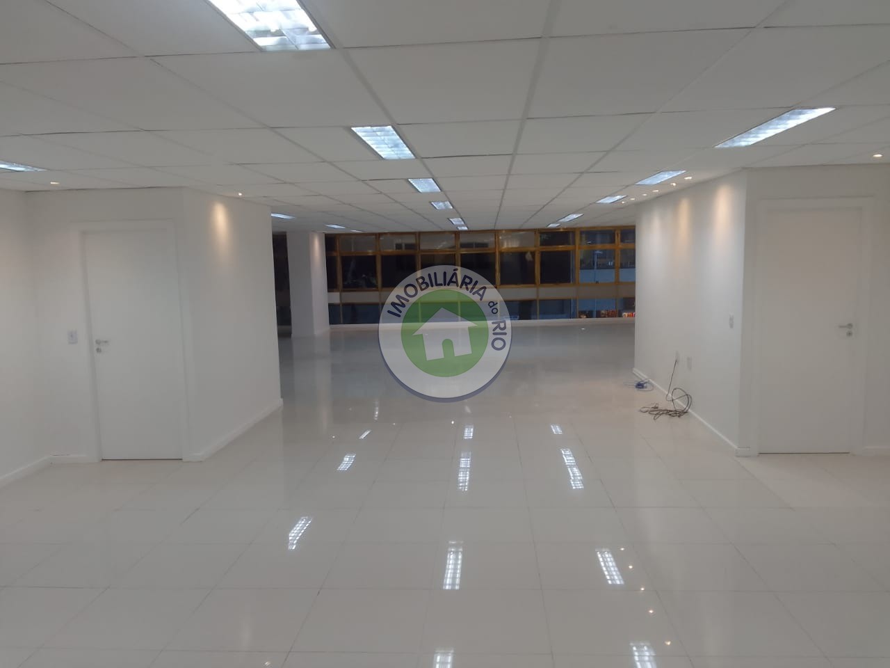 Conjunto Comercial-Sala à venda e aluguel, 220m² - Foto 1