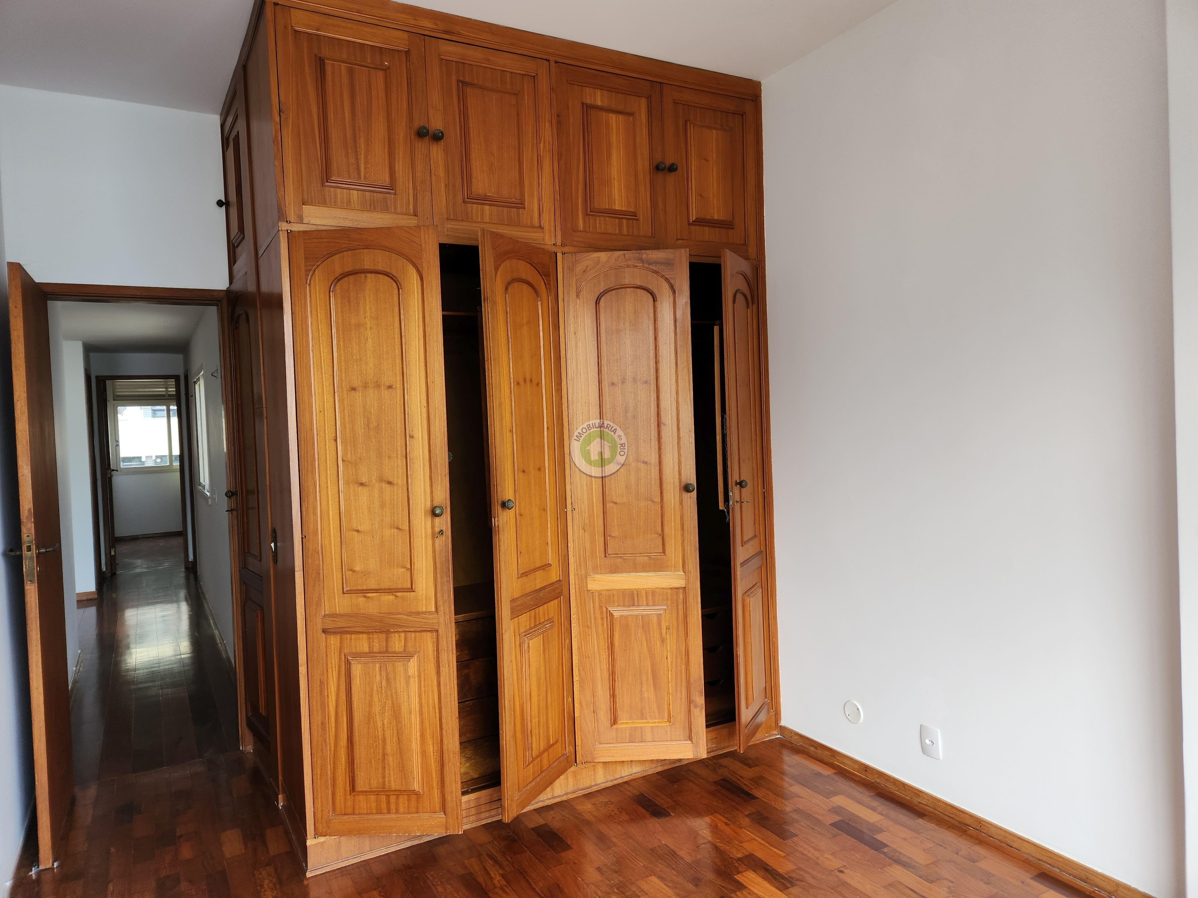 Apartamento à venda com 3 quartos, 120m² - Foto 27