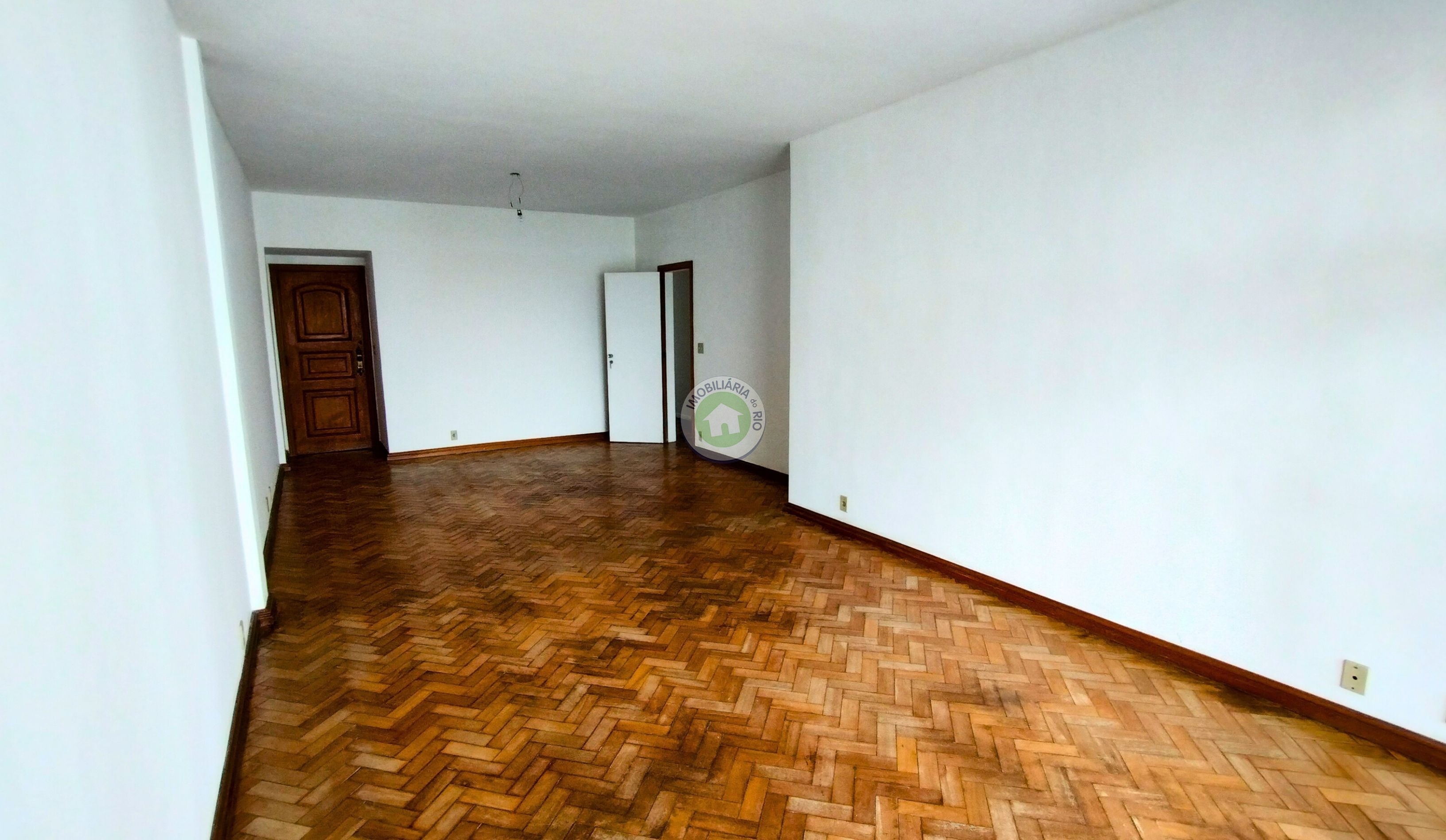 Apartamento à venda com 4 quartos, 160m² - Foto 3