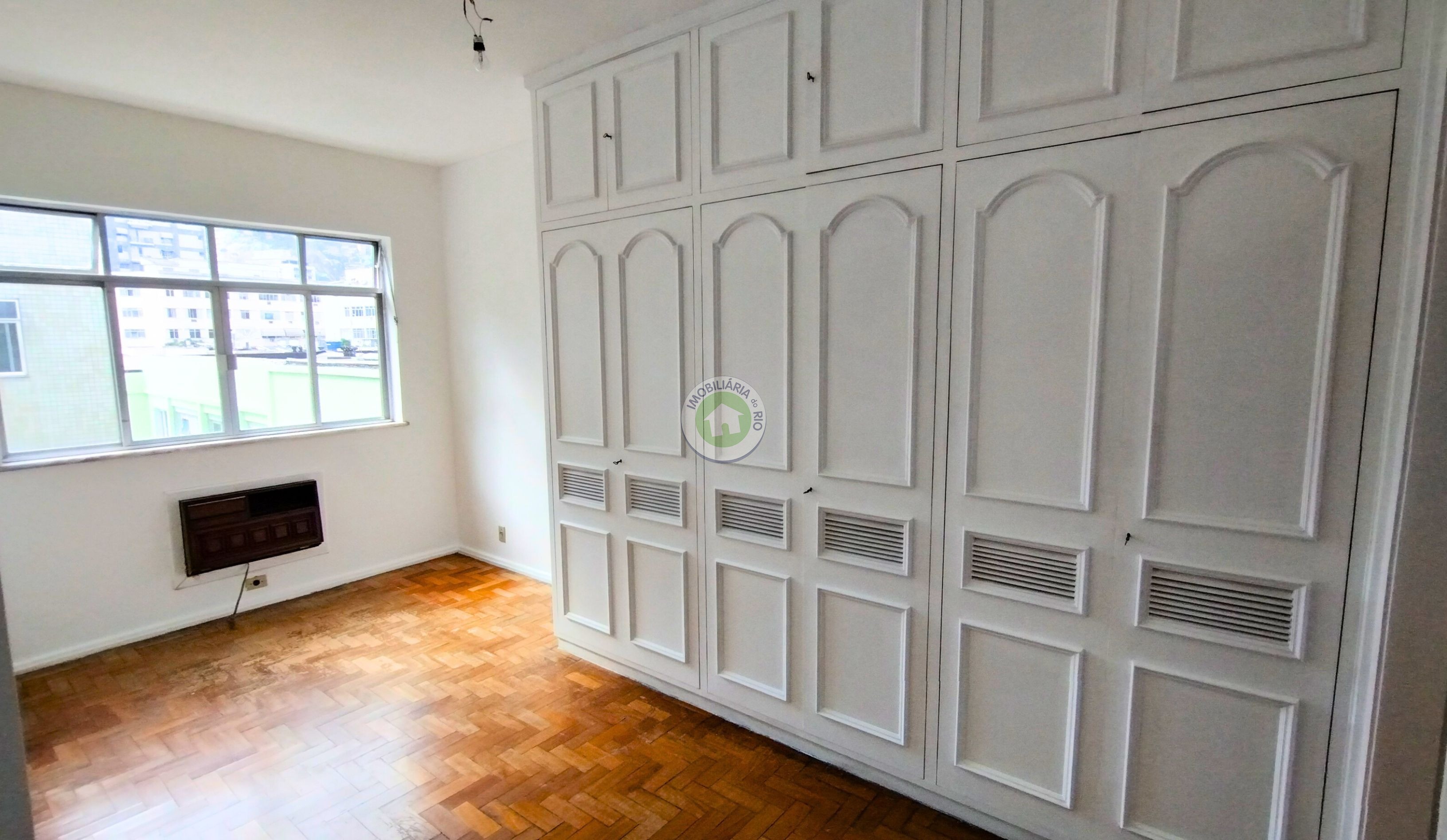 Apartamento à venda com 4 quartos, 160m² - Foto 14