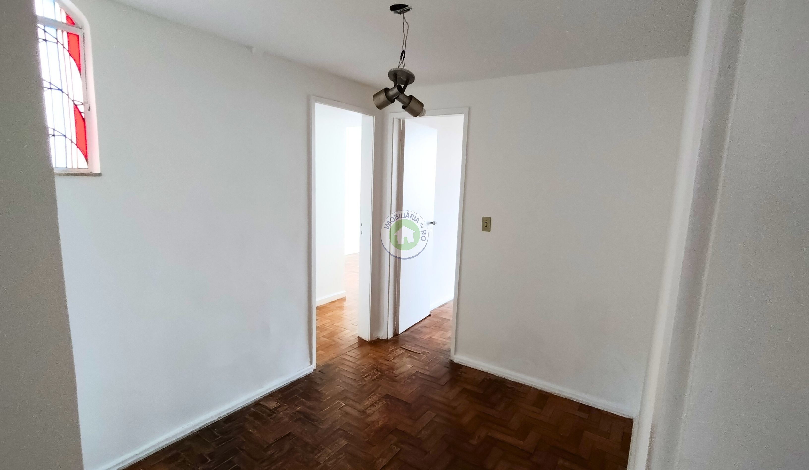 Apartamento à venda com 4 quartos, 160m² - Foto 7