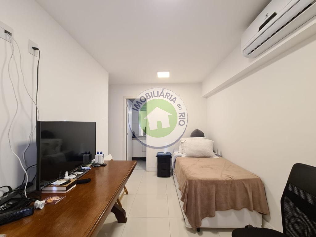 Apartamento à venda com 3 quartos, 124m² - Foto 1