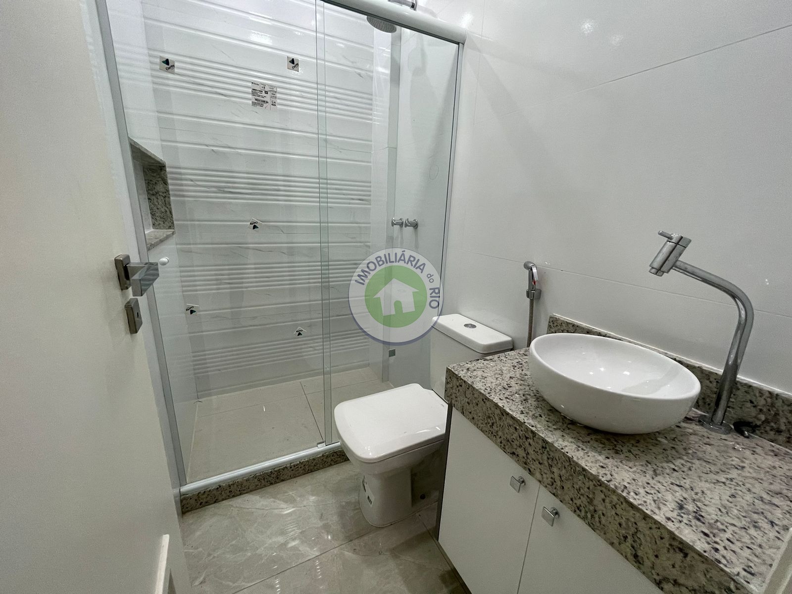 Apartamento à venda com 2 quartos, 78m² - Foto 27